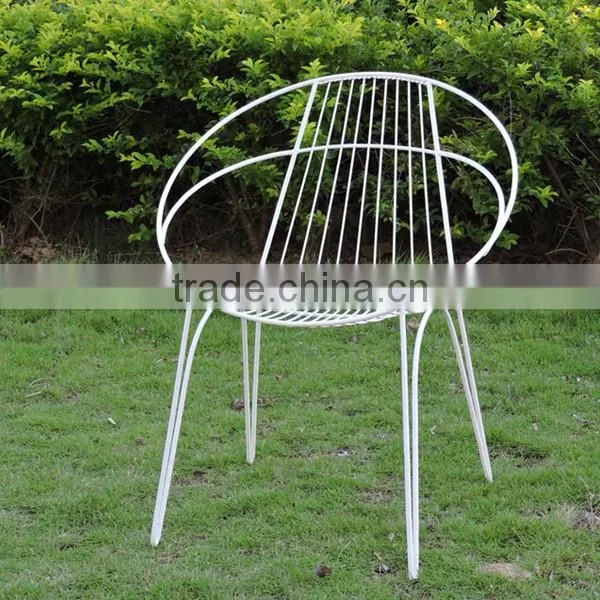 Outdoor Newest Design Metal Lady Coffee Table photo-2