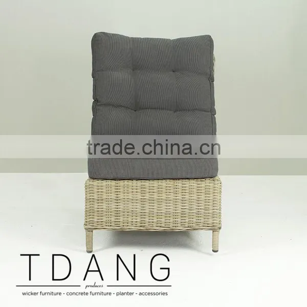 Hanna Wicker Sofa Middle - New Design Wicker Garden Sofa photo-2