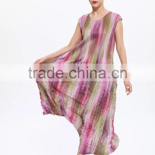Women Latest Designs Colorful Printing Sleeveless Pleated Dresses photo-4