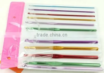 ALUMINUM COLORFUL CROCHET HOOK IN GOOD QUALITY photo-3