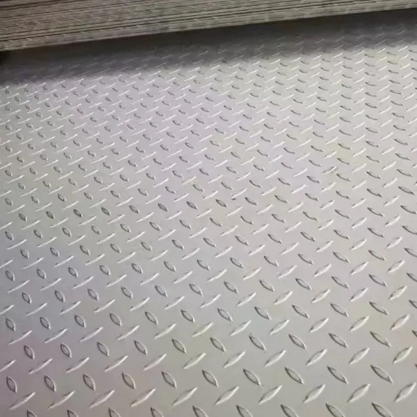 Tear Drop Pattern Checkered Plate Q355B Hot Rolled Steel Tread Plate In Stock