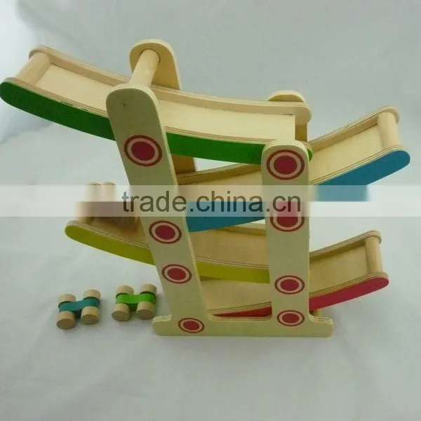 2014 Top Quality Wooden Racetrack and Sliding Racing Car Toy Set for Kids photo-4