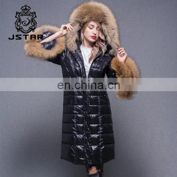 China Manufacturer Custom Fashion Style Warm Feather Inside Hood Down Jacket for Winters photo-5