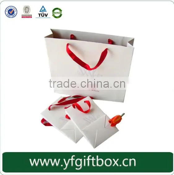 Custom Design Printed Shopping Kraft Paper Bag photo-3