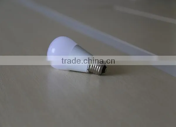 Useful Style Energy Saving High Lumen 3W LED Light Bulb photo-3