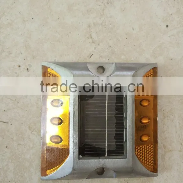 Anti-high Temperature Aluminum Led Solar Road Stud photo-3