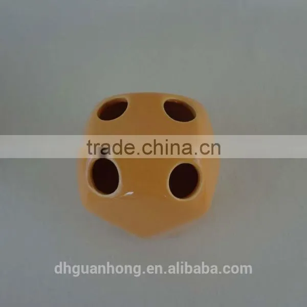 Simply Wholesale Ceramic Bathroom Accessory Set photo-4