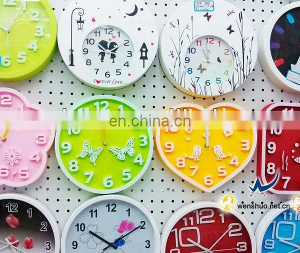 Linden Quartz Clock