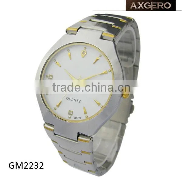 King Quartz Stainless Steel Watch for Couples photo-3