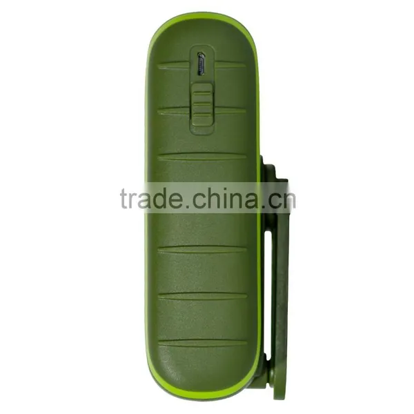 Hand Driven Dual USB Output Waterproof Solar Power Bank Charger photo-6