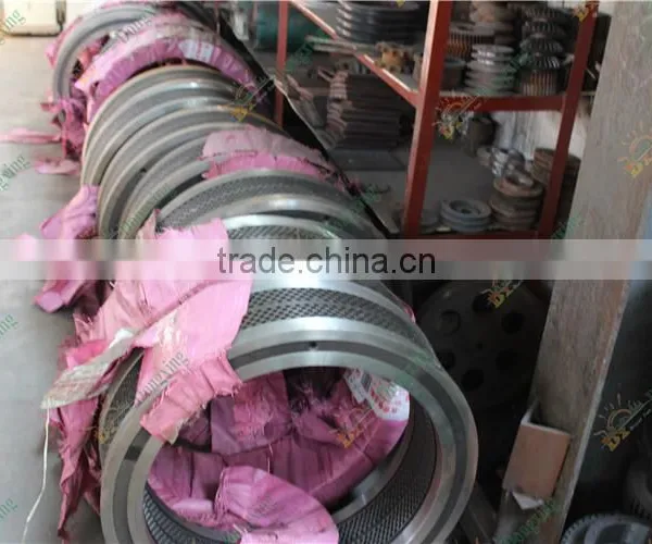 Stable Durable Small Consumption Pellet Mill Machine 1.5 Ton per Hour photo-4