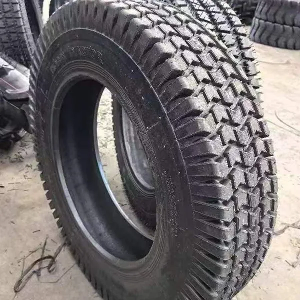 Травяной покрытый грунтный шин 8.3-20