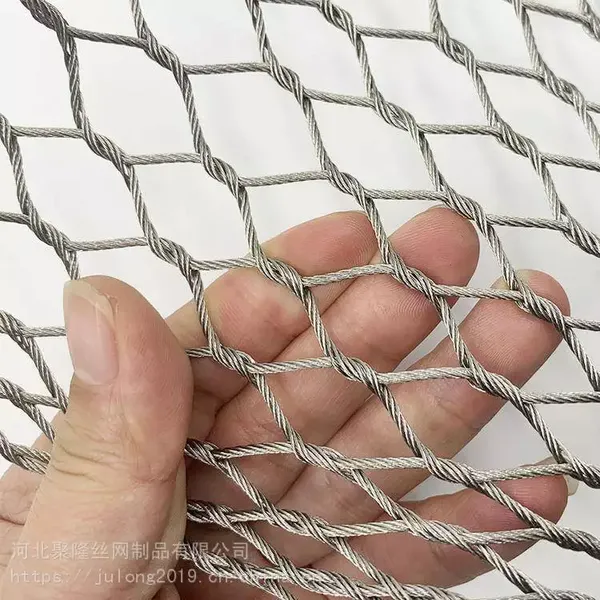 Anti-Chew Aviary Netting With Galvanized Steel Core Reinforcement photo-4