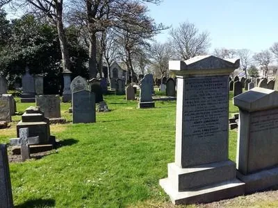 Tombstone & Monument