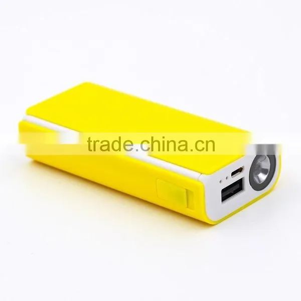 2015 Fashion 5000 Mah Power Bank With Led Light photo-2