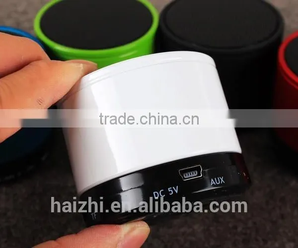 TOP SALE Universal Handy Outdoor Portable Bluetooth Cube Speaker photo-5