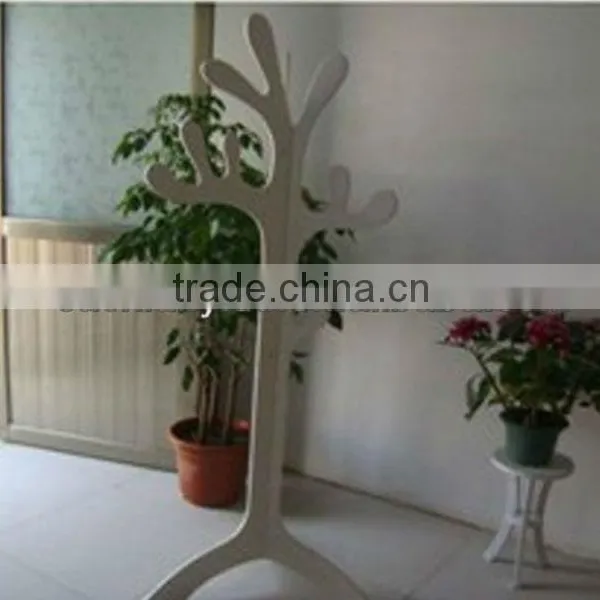White Simple Beautiful Clothes-tree photo-4