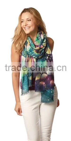 ROYAL PEACOCK SCARF photo-2