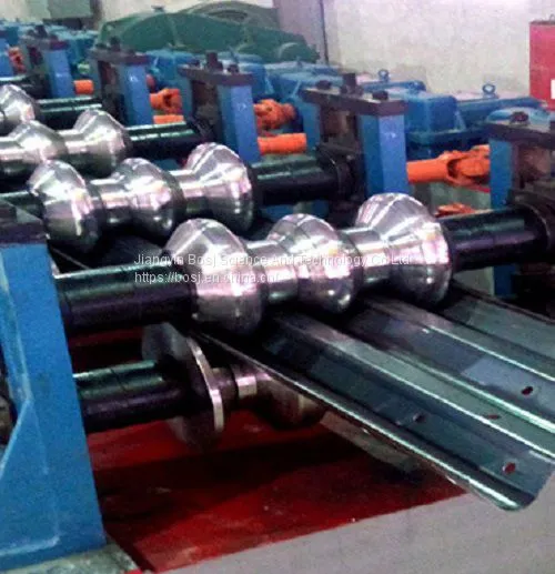 ALUMINIUM ROLL FORMING MACHINE photo-2