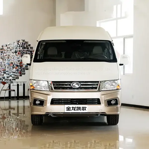 Toyota Coaster New Yutong Bus Prices Sightseeing Car City Bus 30 15 Seats 110km/h Golden Dragon Bus for Sale photo-4