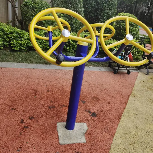 Where is a Good Place to Buy Fitness Equipment for Sports Paths in Hechi's Sports Squares? photo-3