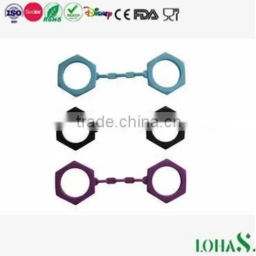 Factory Custom Silicone Rubber Sex Adult Handcuffs photo-3