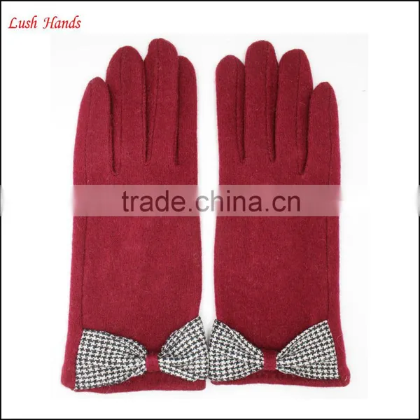 Lady's Red Spandex Velvet Warm Gloves With Supersoft Polyester Lining photo-4