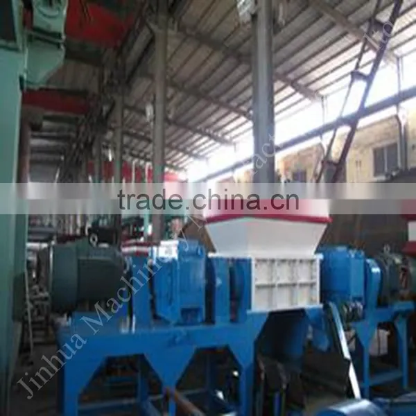 Waste Recycling Machinery Wood Pallet Shredder photo-2