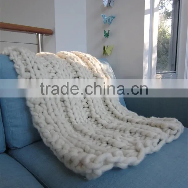 New Soft Blanket Knitting Yarn Super Chunky Yarn for Hand Made Crafts photo-2