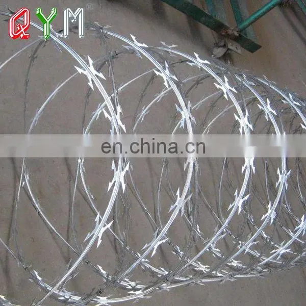 700mm Coil Diameter Concertina Razor Barbed Wire Prison Fence photo-3
