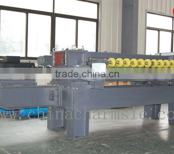 GIGA LXC Different Size Corrugated Cardboard NC Cutoff Box Machine photo-4