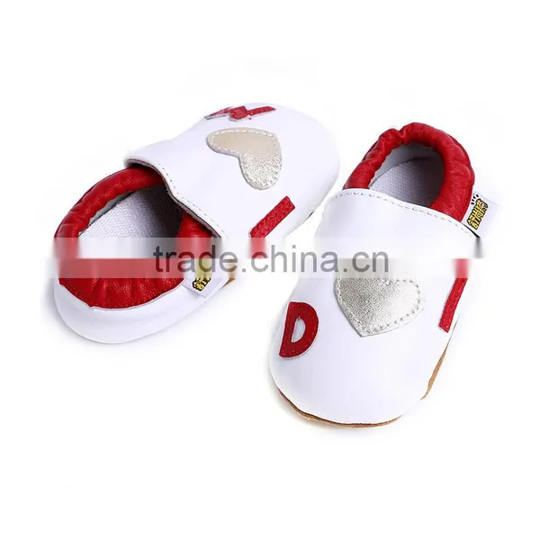 Spring Beautiful White and Red Lovely Print Comfortable Shoes Baby Girl Shoes Beautiful Casual Shoes for Girls photo-2