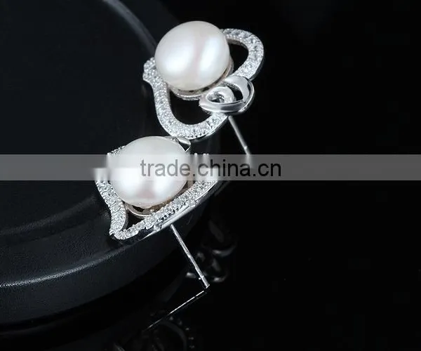 925 Sterling Silver Heart Shaped and White Pearl Bar Setting Ear Studs photo-3