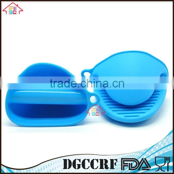 NBRSC High Quality Heat Resistant Mini Cooking Pinch Mitts Silicone Gloves Pot Holder photo-2