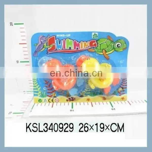 Lovely Swimming Wind up Toy Duck