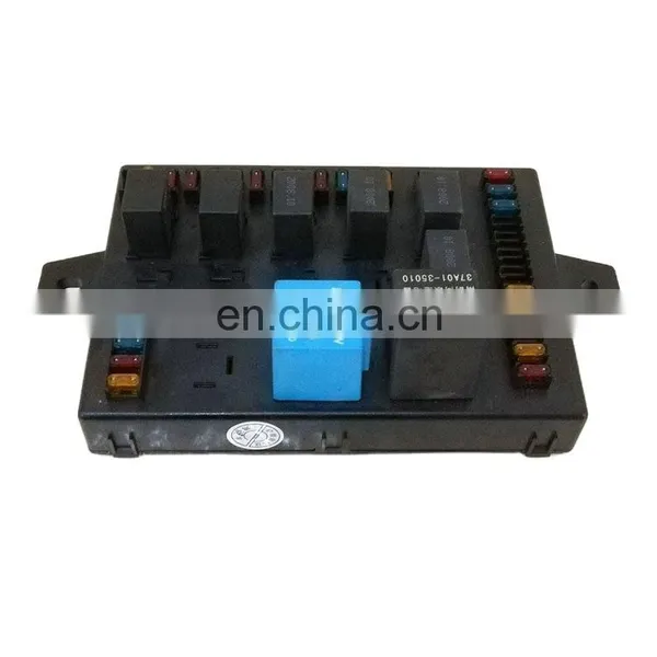 Truck Spare Part 3771020-C12832 Fuse Box
