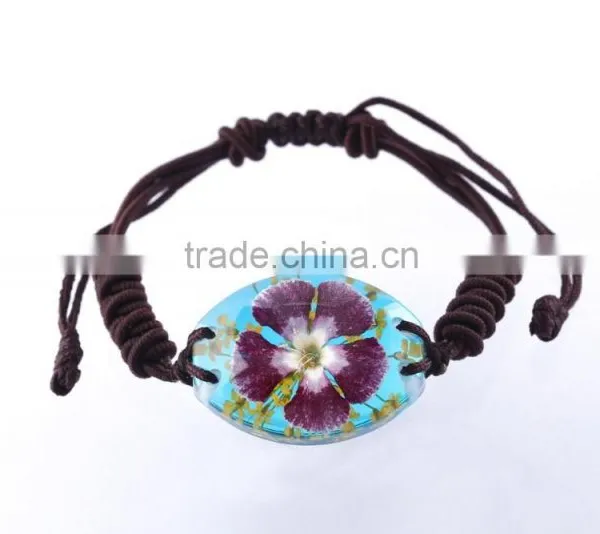 Pretty Real Flower Resin Fashion Bracelet photo-4