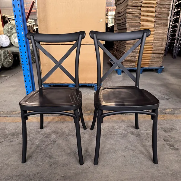 Wholesale Stackable Matte Black Cross Back Plastic Dining Chairs for Wedding Banquet Cafe