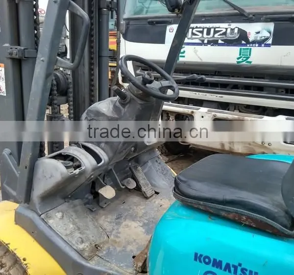 Used Komatsu Forklift FD30T-16 With Good Condition photo-3