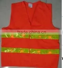 China Wholesale Cheap Led Yellow Safety Vest With Pockets photo-3