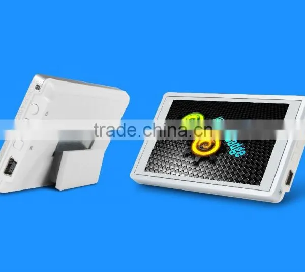 Wearable Nametag Badge Video Badge Video Photo Player VNT-1000B 9-11hrs Display 4GB Memory 3'' Screen W/ Hang Rope photo-3