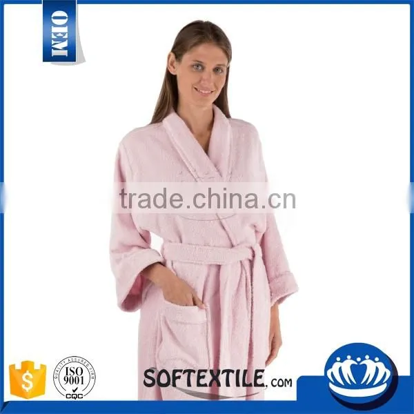 China Wholesale Personal Economy Towel Bathrobe photo-3