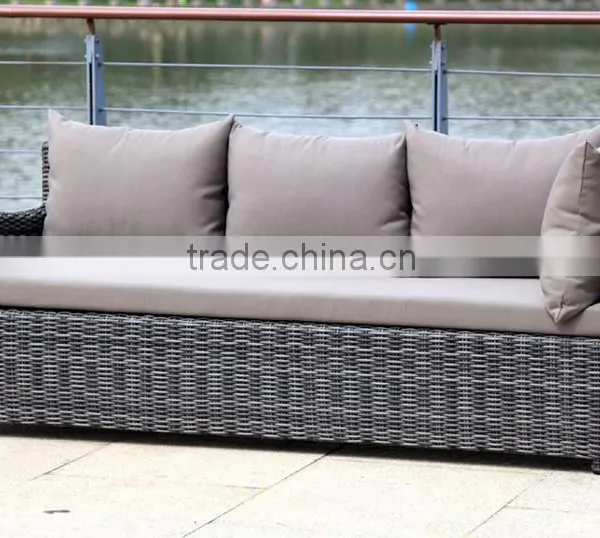 Garden Furniture Rattan Sofa Set of Outdoor Wicker Table Set photo-4
