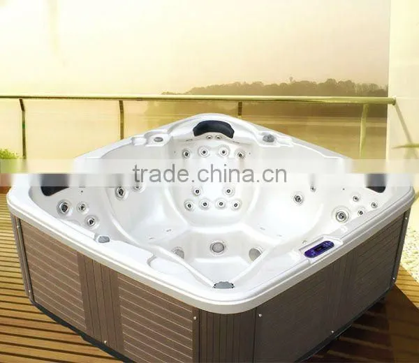 US Acrylic Material and Freestanding Installation Type Hot Tub photo-3