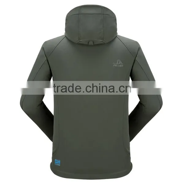 Wholesale OEM Men Sports Outdoor Hunting Jacket Soft Shell Jacket photo-5