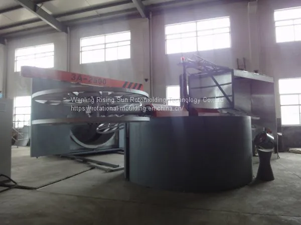 3 Arms Rotomolding Machine Rotational Mould