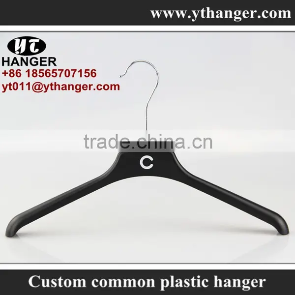 IMY-495 Black Plastic Female Hangers for Ladies photo-2
