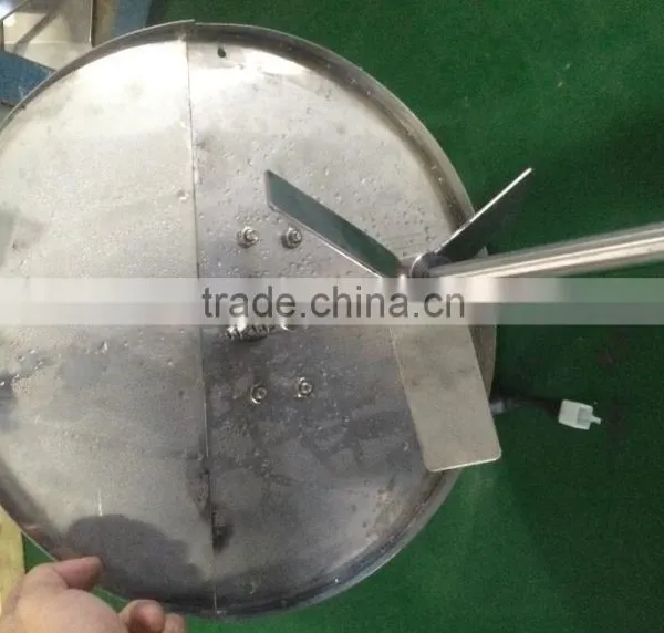Filling Machine For Hard Cream With Heating And Mixing photo-3