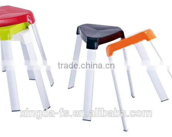 2014 New Style CY02 Plastic School Chairs for Sale