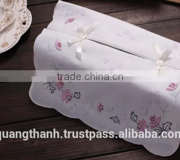 Hand Embroidery Tissue Box Cover photo-2